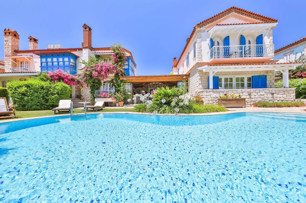Cumbali Konak Hotel (Adults Only) Алачати