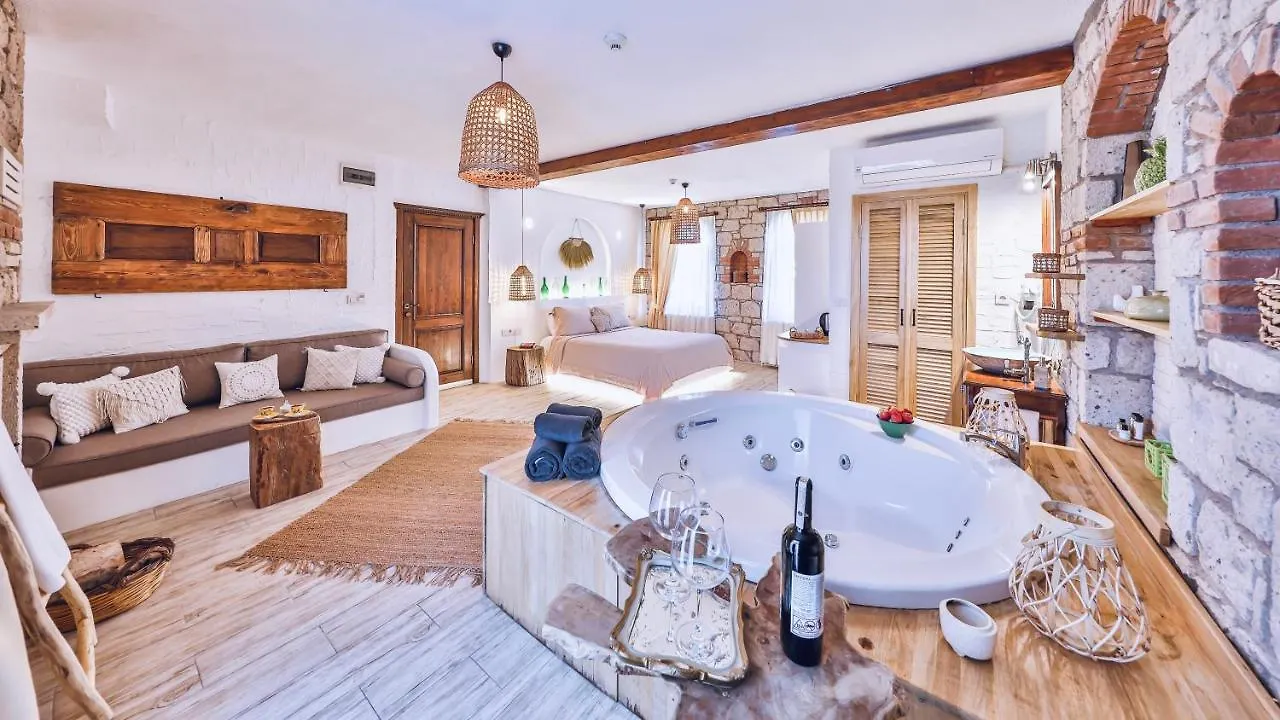 Cumbali Konak Hotel (Adults Only) Алачати