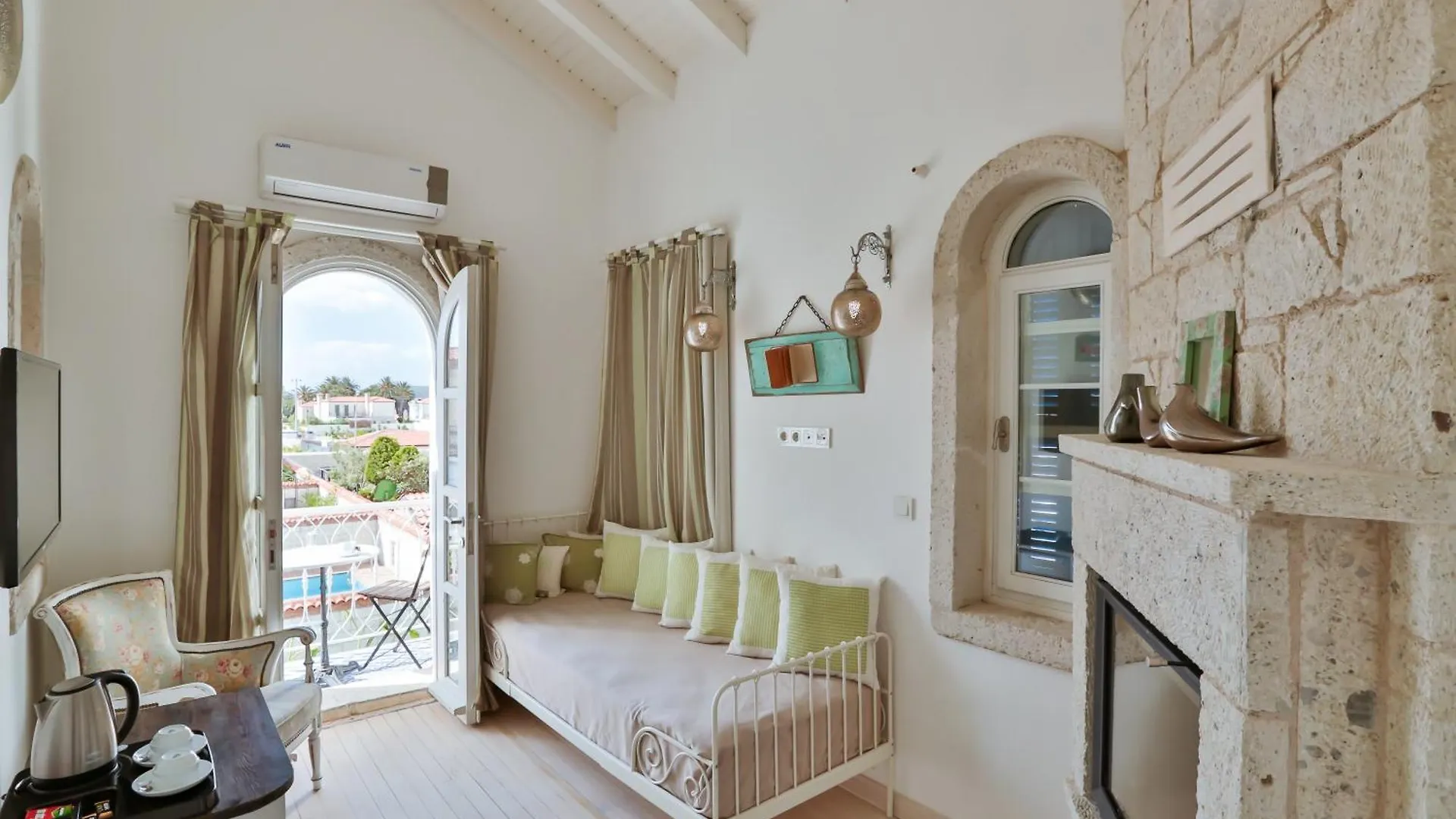 Cumbali Konak Hotel (Adults Only) Alacati
