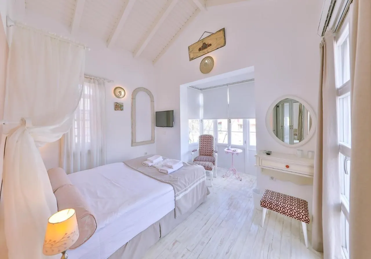 Cumbali Konak Hotel (Adults Only) Алачати